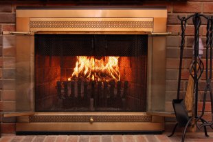 Gas vs. Wood Burning Fireplaces: What’s Better? - Quicken Loans Zing Blog